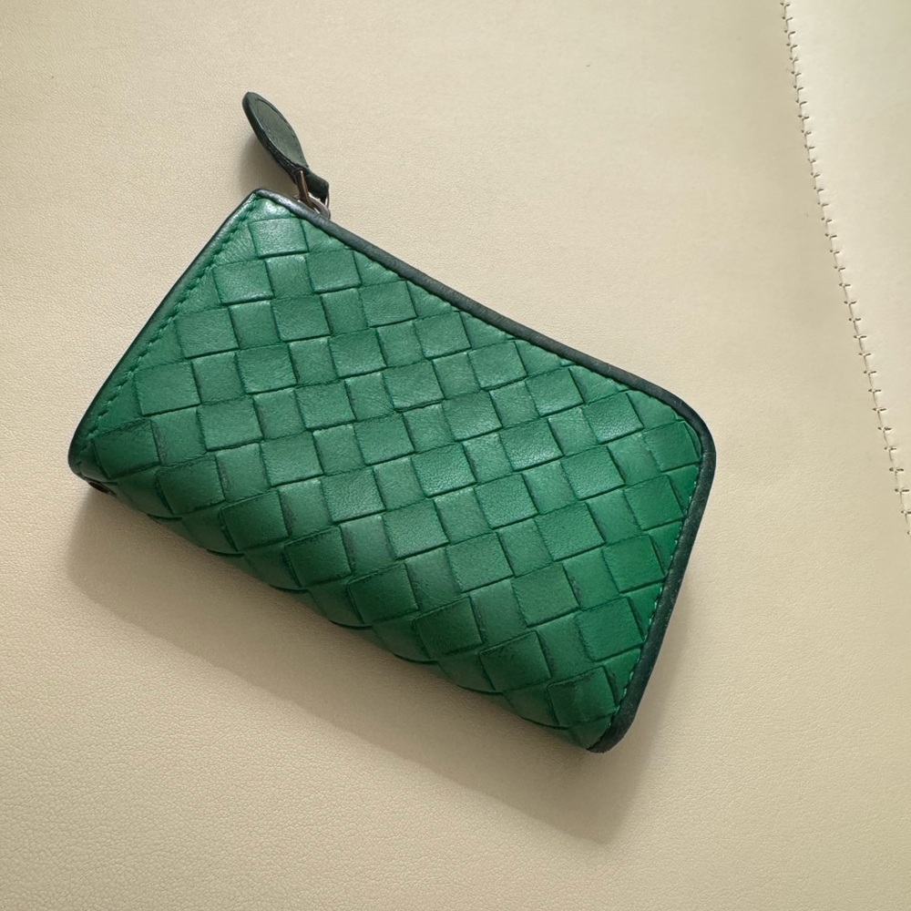 Bottega Veneta Emerald Woven Wallet